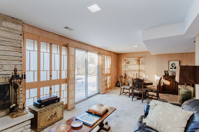 201 Valley View Drive, Wilmette, IL 60091