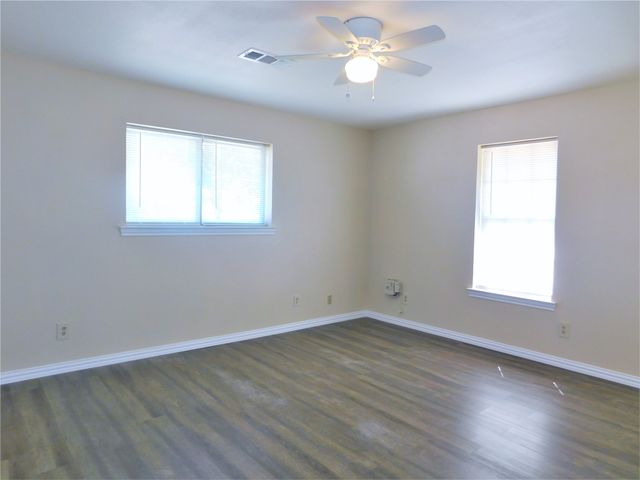 3812 Yellowstone Place, Denton, TX 76209