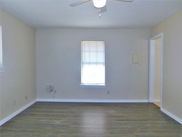 3812 Yellowstone Place, Denton, TX 76209