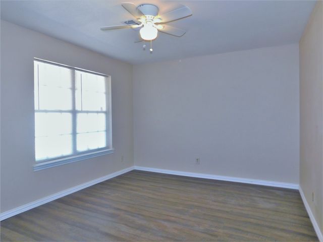3812 Yellowstone Place, Denton, TX 76209