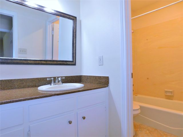 3812 Yellowstone Place, Denton, TX 76209