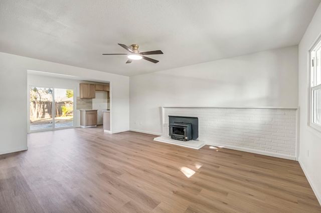4835 N Diana Street, Fresno, CA 93726