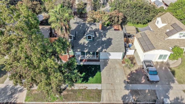 4835 N Diana Street, Fresno, CA 93726