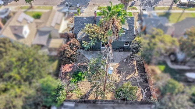 4835 N Diana Street, Fresno, CA 93726