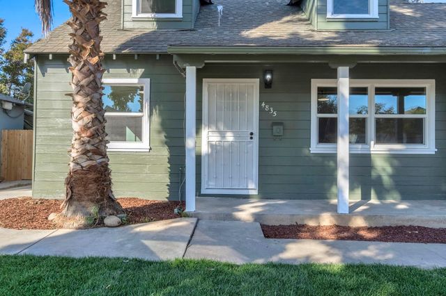 4835 N Diana Street, Fresno, CA 93726