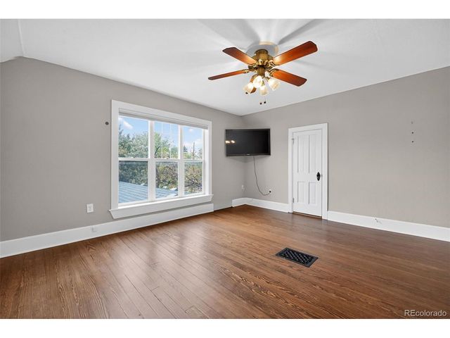 1003 S Emerson St, Denver, CO 80209