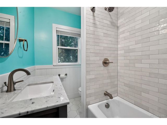 1003 S Emerson St, Denver, CO 80209