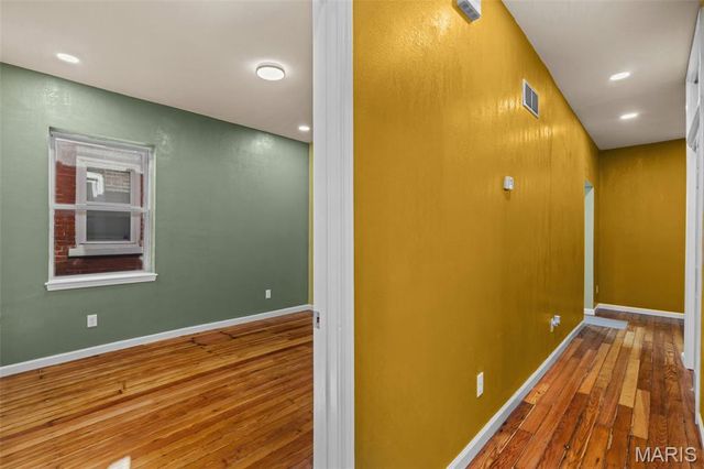 4630 Idaho Avenue, St Louis, MO 63111