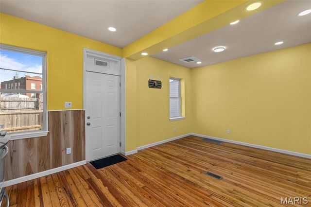 4630 Idaho Avenue, St Louis, MO 63111