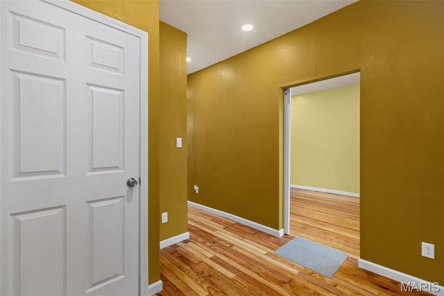 4630 Idaho Avenue, St Louis, MO 63111