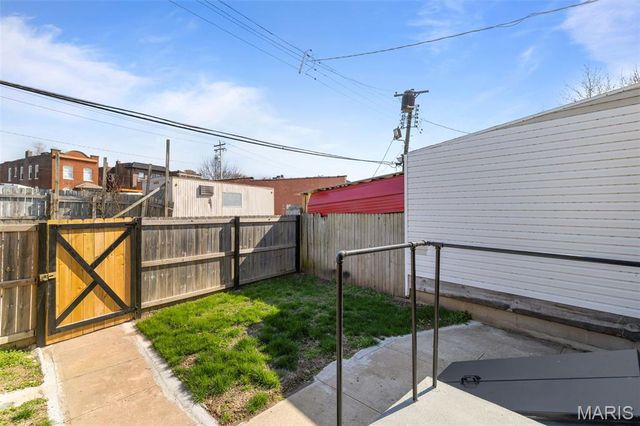 4630 Idaho Avenue, St Louis, MO 63111