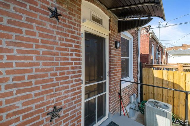 4630 Idaho Avenue, St Louis, MO 63111