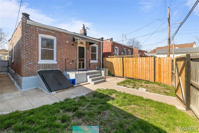 4630 Idaho Avenue, St Louis, MO 63111