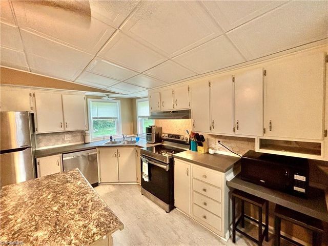 1283 Gene Martin Road, Walnut Cove, NC 27052