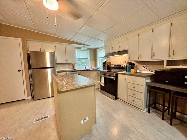 1283 Gene Martin Road, Walnut Cove, NC 27052