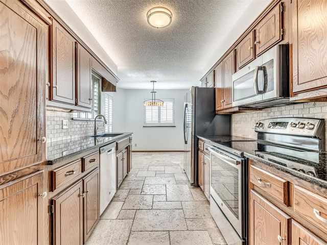 3844 Apex Court, Norman, OK 73072