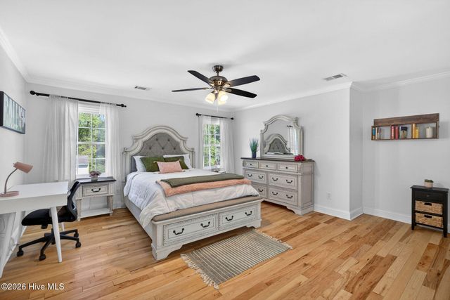 310 Foxhall Court, Wilmington, NC 28412