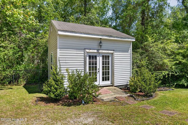 310 Foxhall Court, Wilmington, NC 28412
