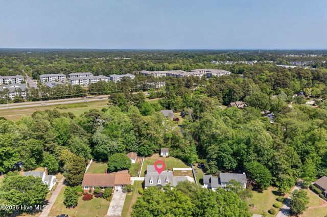 310 Foxhall Court, Wilmington, NC 28412