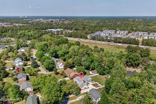 310 Foxhall Court, Wilmington, NC 28412