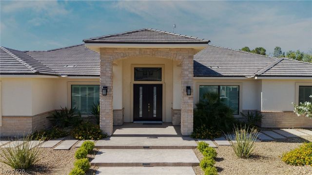 3041 East Serene Avenue, Henderson, NV 89074