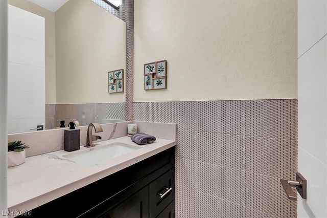 3041 East Serene Avenue, Henderson, NV 89074