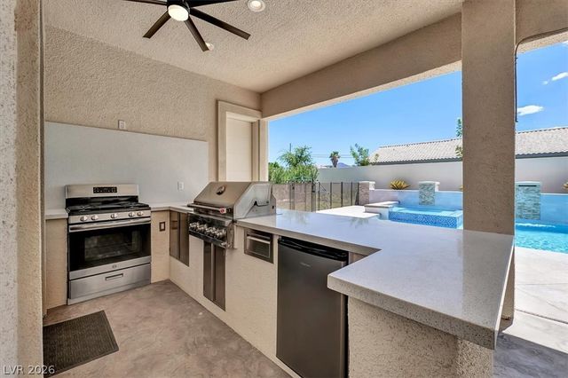 3041 East Serene Avenue, Henderson, NV 89074