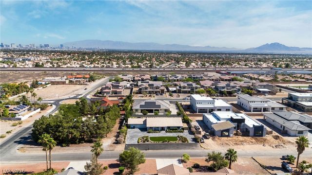 3041 East Serene Avenue, Henderson, NV 89074
