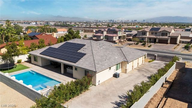 3041 East Serene Avenue, Henderson, NV 89074