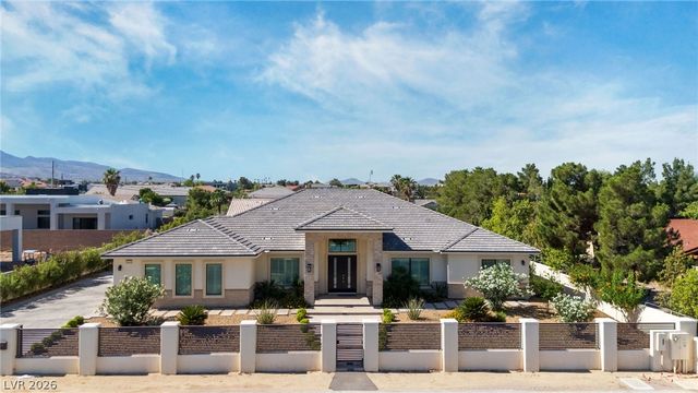 3041 East Serene Avenue, Henderson, NV 89074