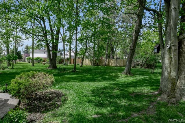 34 5th Avenue, Amherst, NY 14221