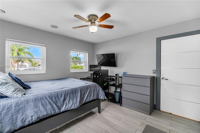 22330 SW 65th Avenue, Boca Raton, FL 33428