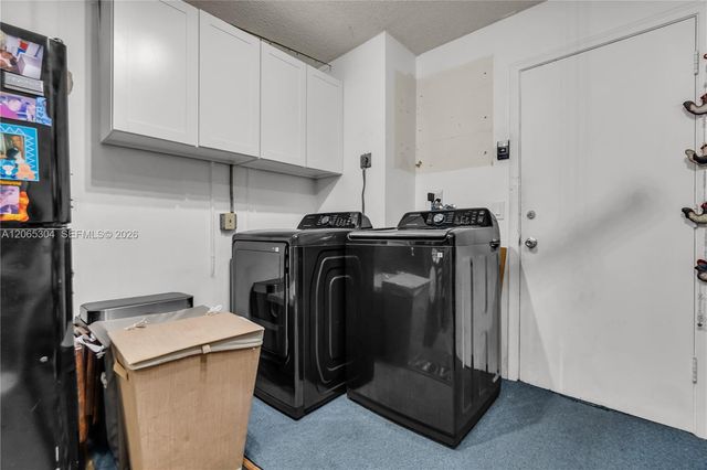 22330 SW 65th Avenue, Boca Raton, FL 33428