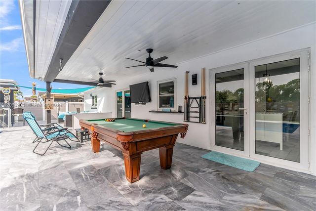 22330 SW 65th Avenue, Boca Raton, FL 33428