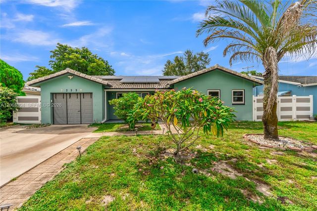 22330 SW 65th Avenue, Boca Raton, FL 33428