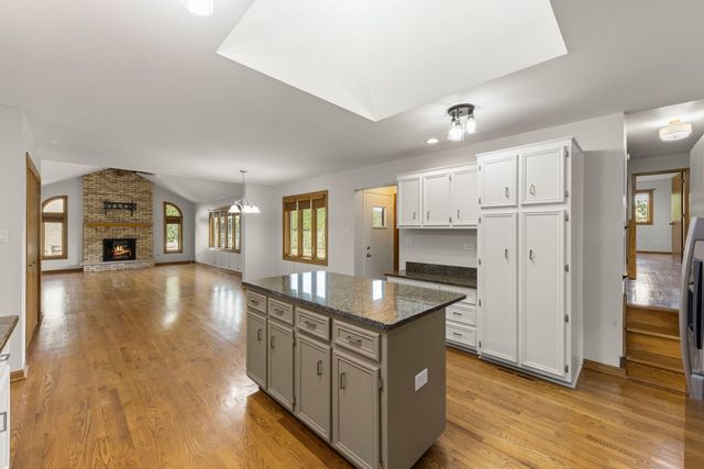 17349 Grange Drive, Orland Park, IL 60467