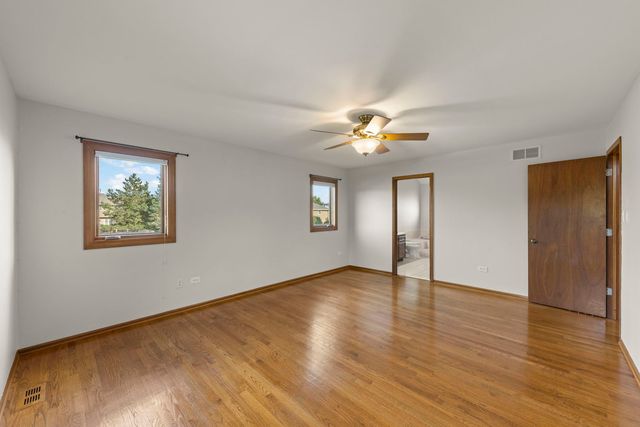 17349 Grange Drive, Orland Park, IL 60467