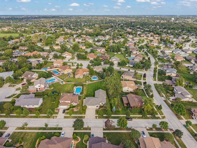17349 Grange Drive, Orland Park, IL 60467