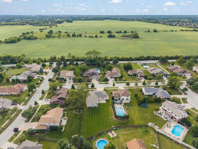 17349 Grange Drive, Orland Park, IL 60467