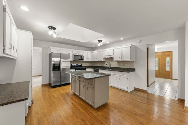 17349 Grange Drive, Orland Park, IL 60467
