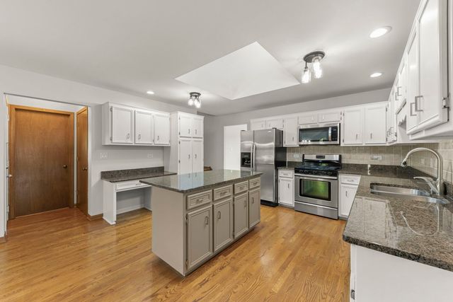 17349 Grange Drive, Orland Park, IL 60467