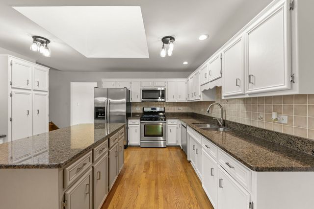 17349 Grange Drive, Orland Park, IL 60467