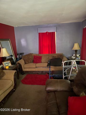 2701 Pioneer Rd, Louisville, KY 40216