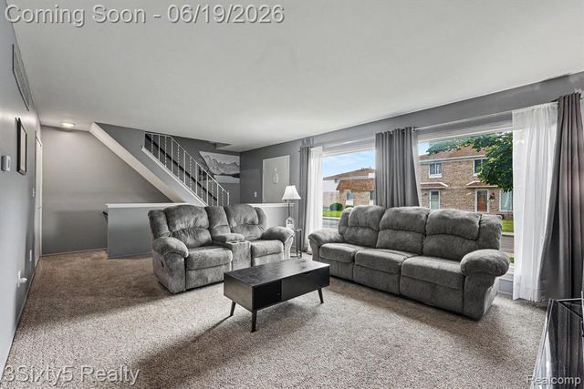 37592 Garden Court, Westland, MI 48185