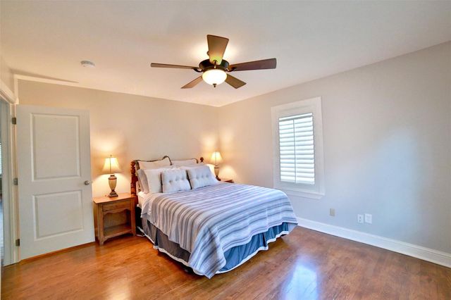 2625 Peckham Street Street, Houston, TX 77098