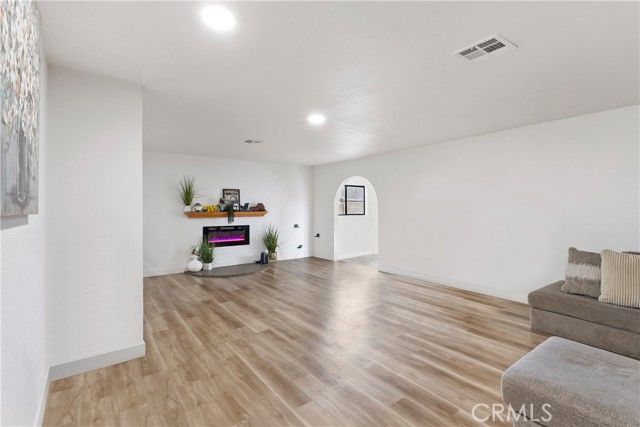 7648 Jimson, California City, CA 93505