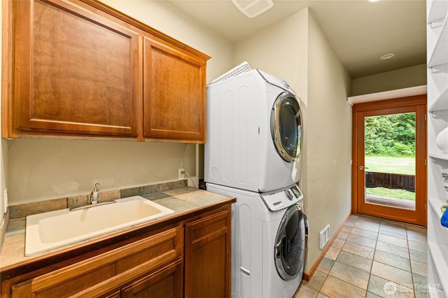 42 Tarte Road, Friday Harbor, WA 98250
