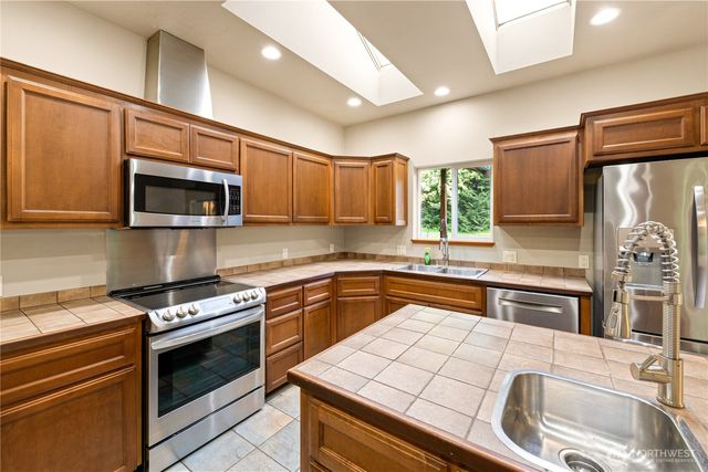 42 Tarte Road, Friday Harbor, WA 98250
