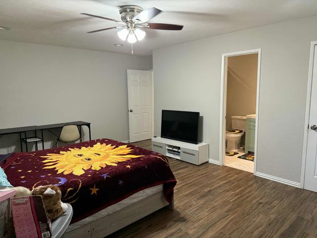 306 Ivy Way, Garland, TX 75043