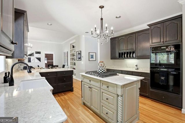 242 N Cloudland Road, Dahlonega, GA 30533